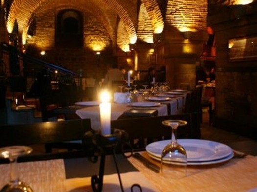 Tashan Arkat Restaurant & Night Club